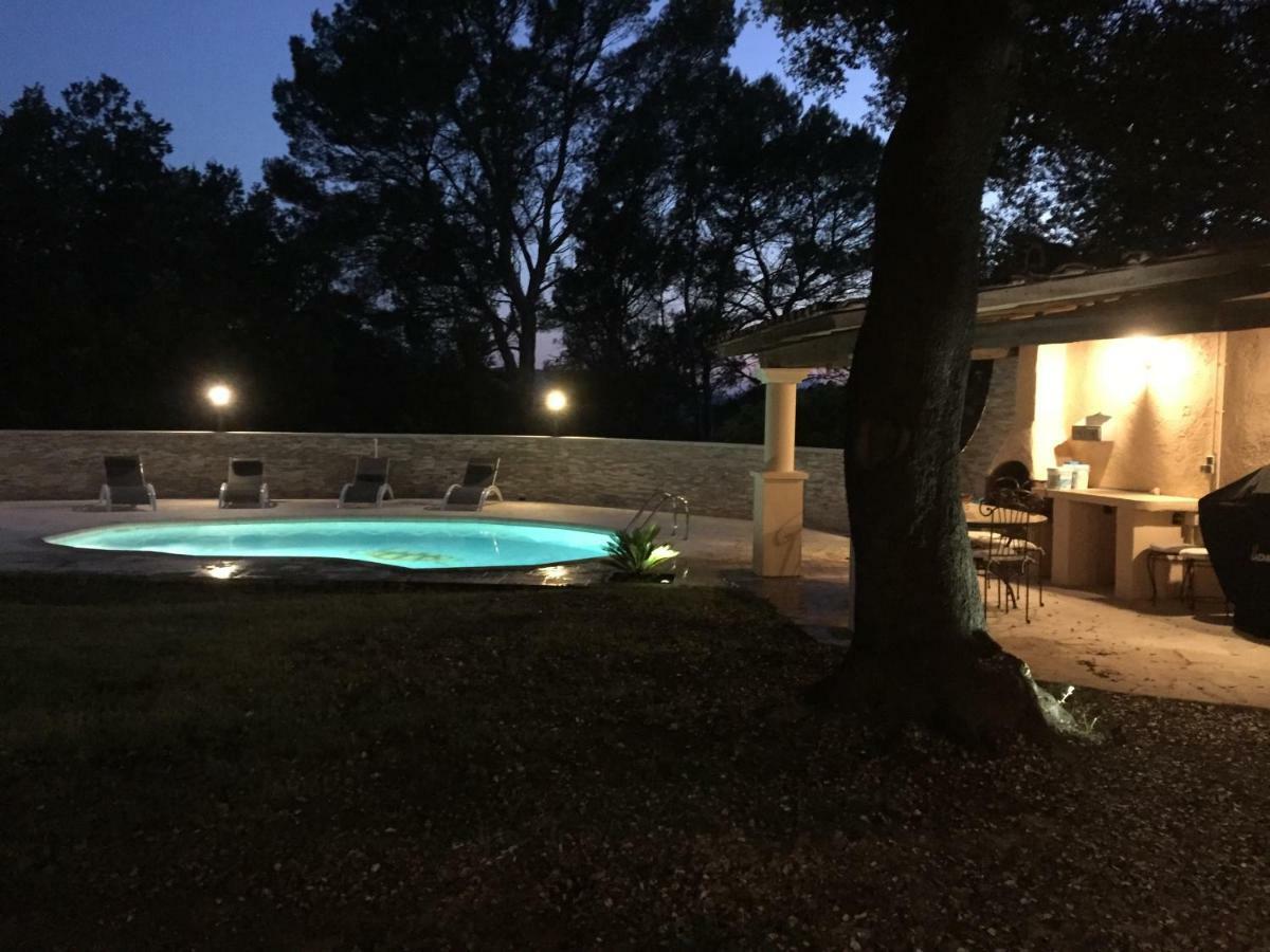 Villa « Chanterie » 维勒克罗兹 外观 照片